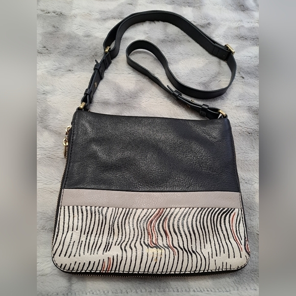 Fossil Leather Colorblock Crossbody Bag - Picture 1 of 12